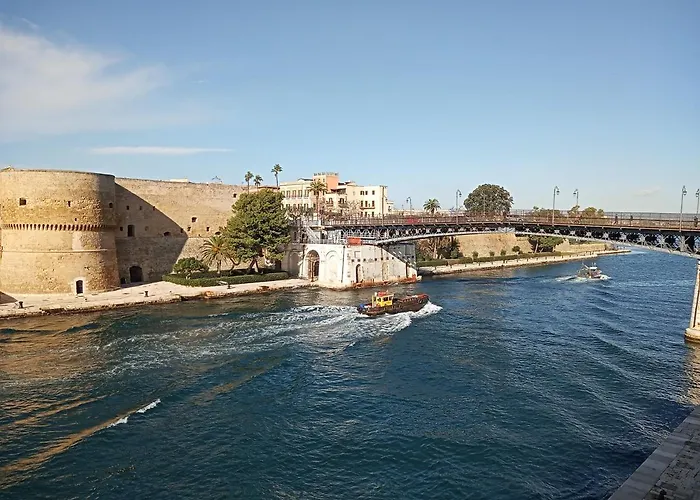Casablanca Vacanze * Таранто